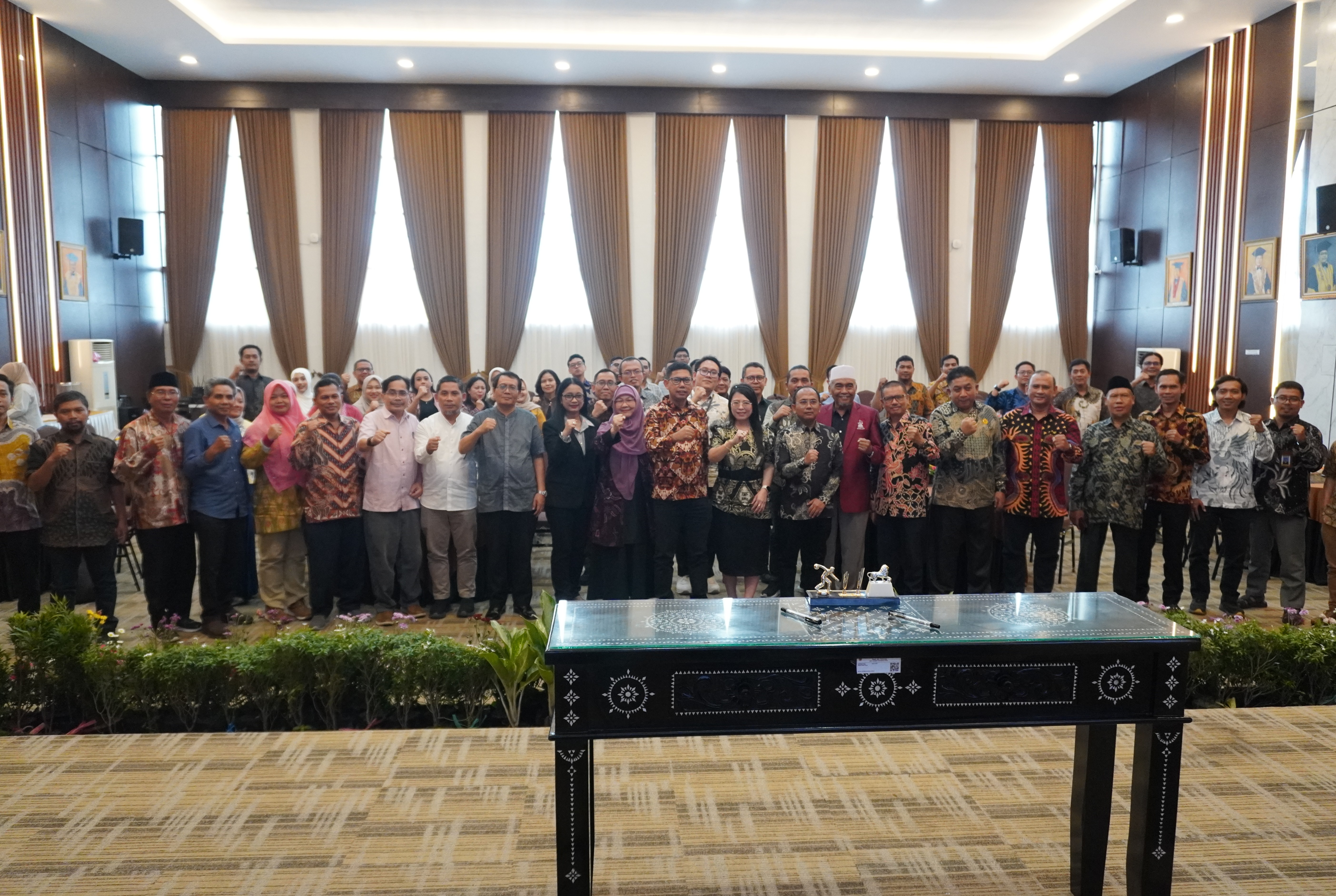Sinergi Kampus dan Parlemen, Badan Keahlian DPR RI dan Universitas Mataram Tandatangani Kerja Sama serta Bahas RUU melalui FGD dan Konsultasi Publik